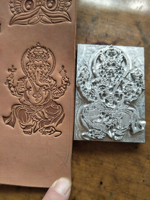 Hand-work unique design leathe - Unique Leather Work recension och pris